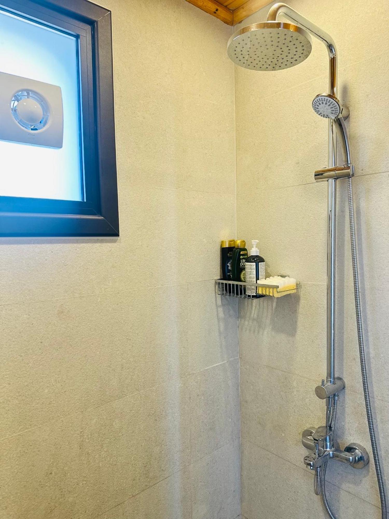 شقق الياسمين 2 Jarash Exteriör bild